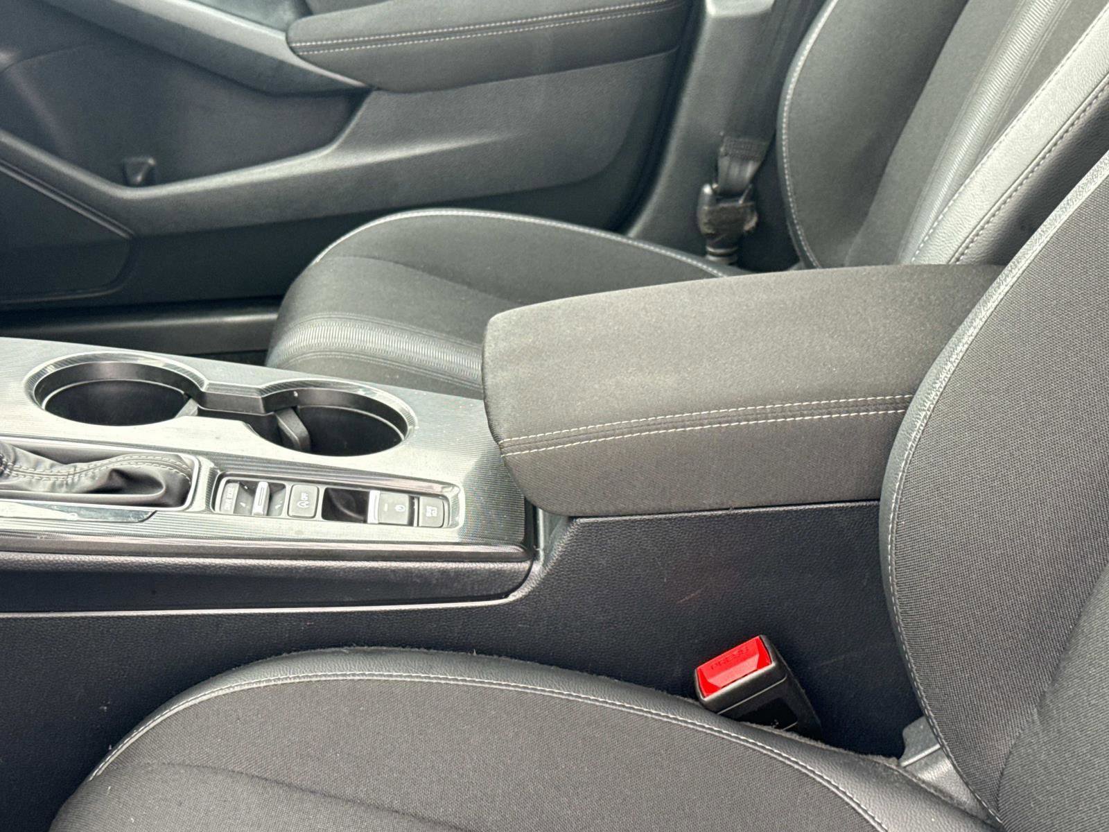 Used 2025 Honda Civic Sport image 13