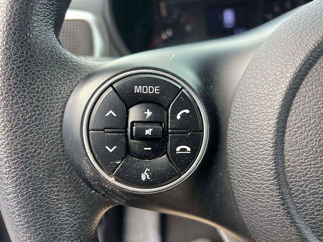 Used 2020 Kia Soul S FWD image 22