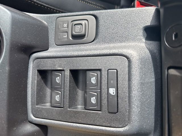 New 2025 Ford Bronco Badlands image 16