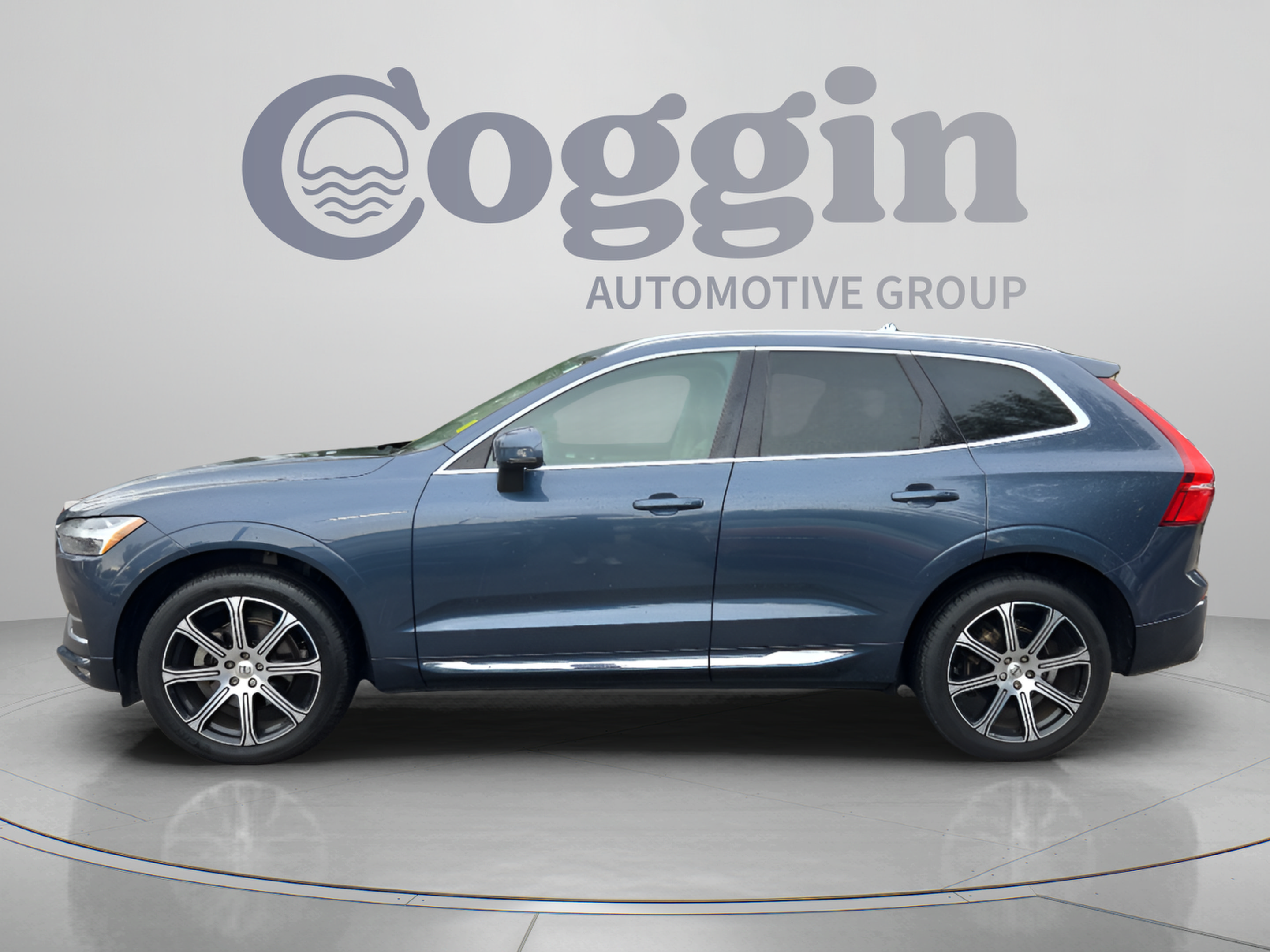 Used 2021 Volvo XC60 T5 Inscription AWD/4WD image 2