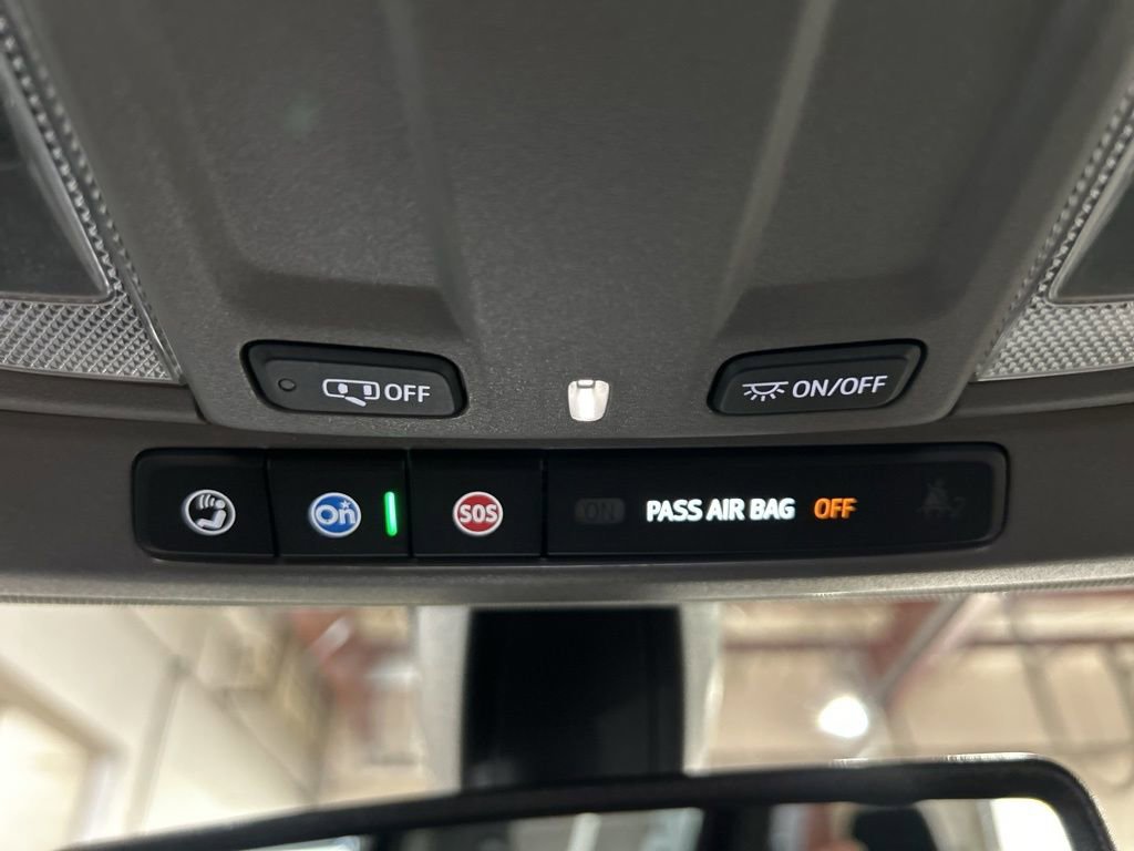 Used 2021 Chevrolet Silverado 1500 LT Trail Boss image 31