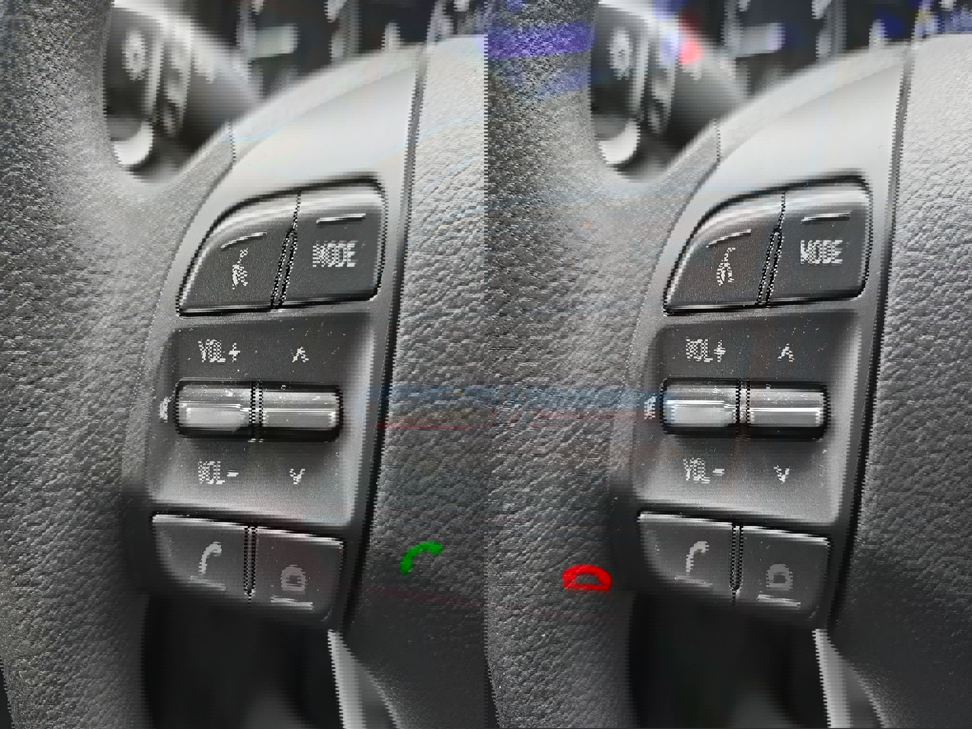 Used 2018 Hyundai Elantra GT image 17