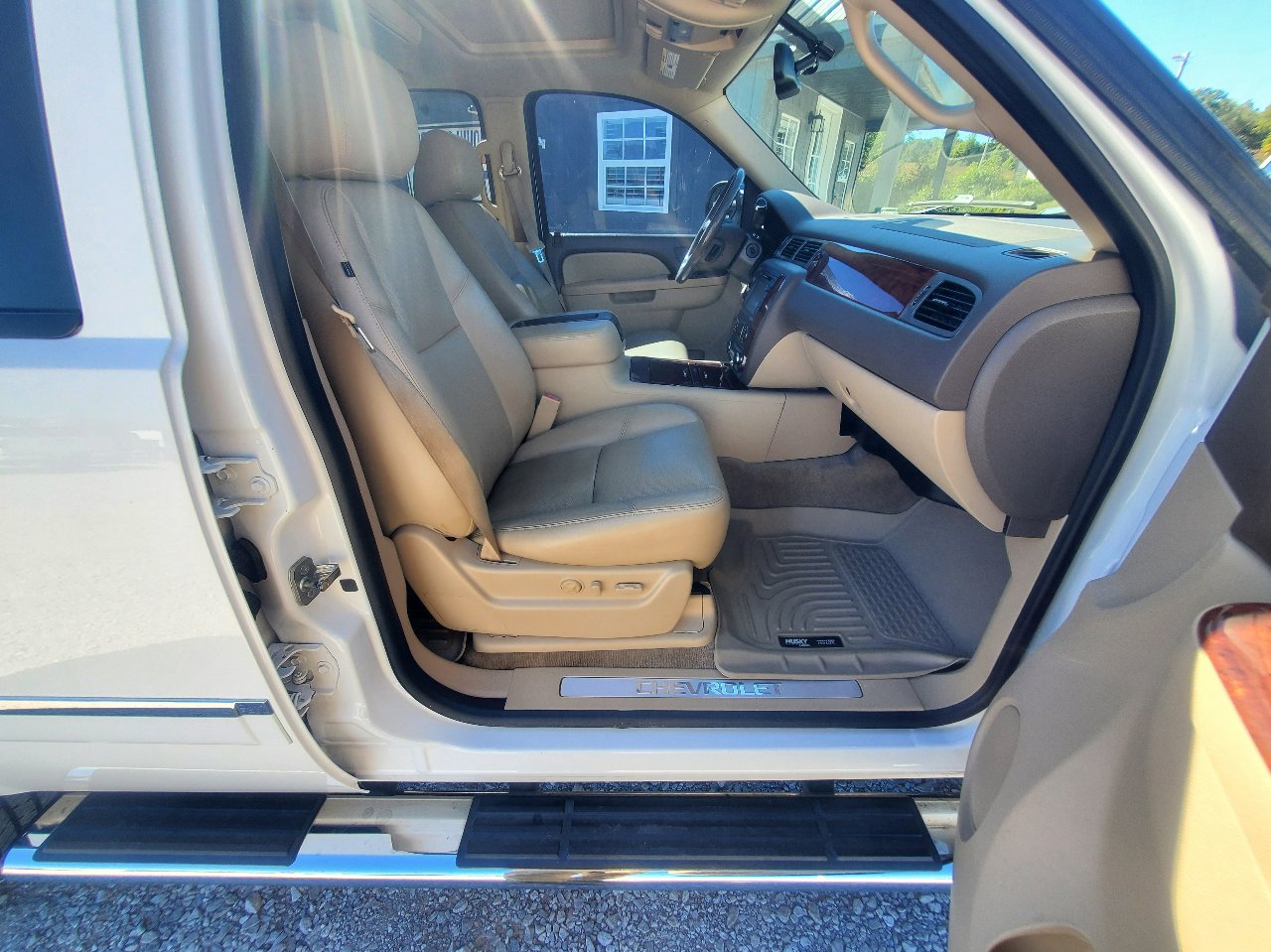 Used 2013 Chevrolet Tahoe LTZ image 31