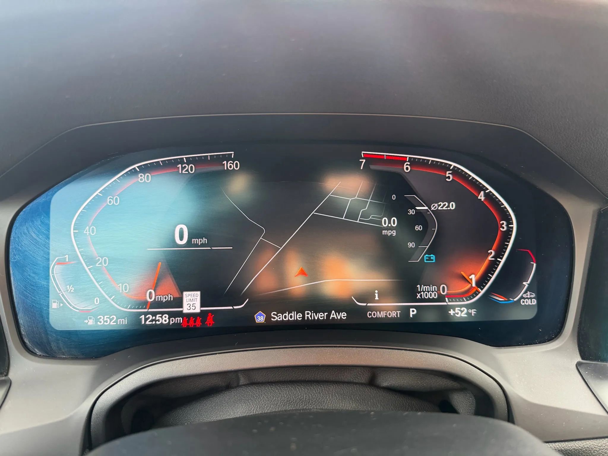 Used 2020 BMW 330i xDrive Sedan w/ Premium Package image 10