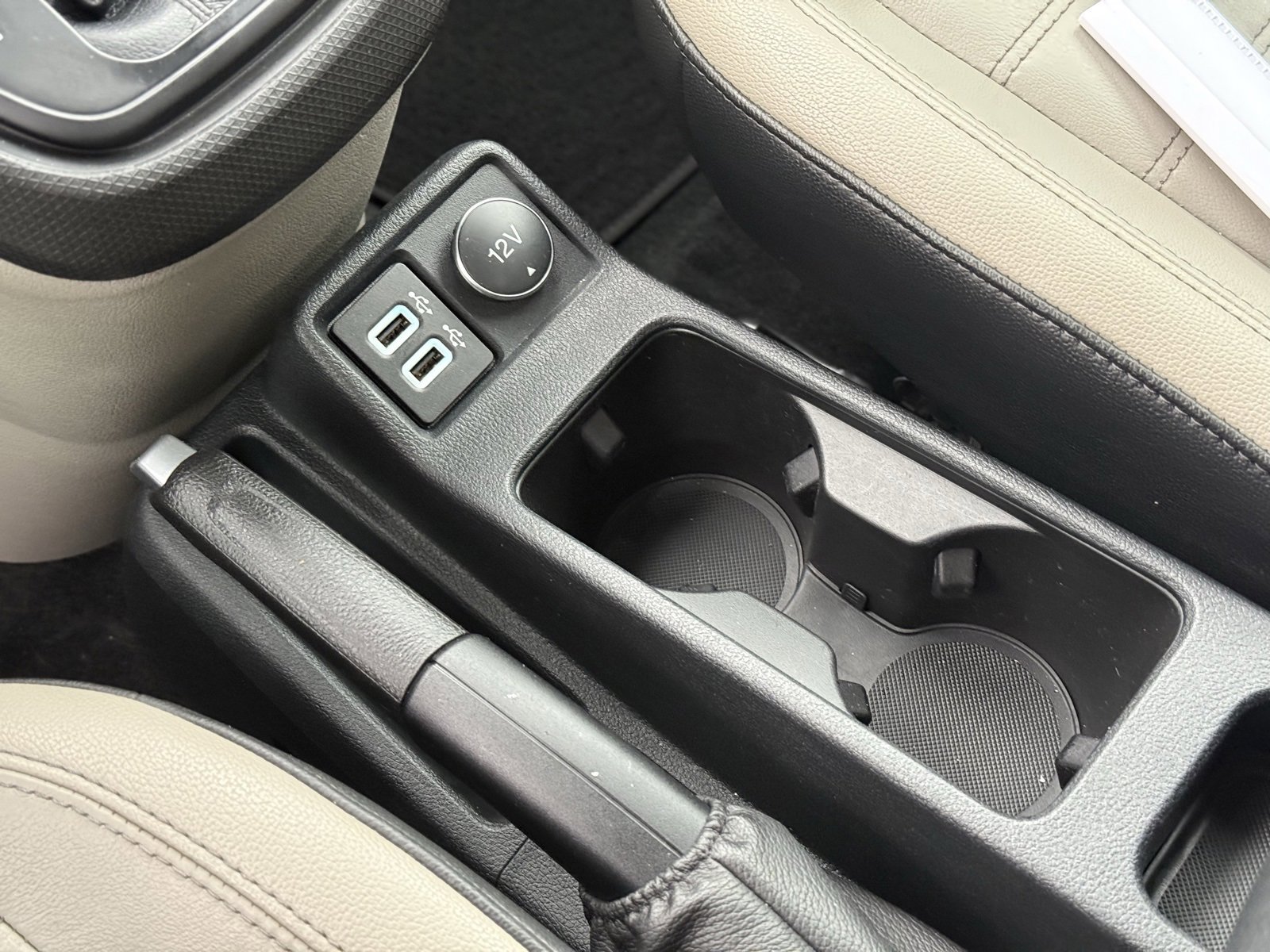 Used 2019 Ford Transit Connect XLT w/ XLT Premium Package image 20