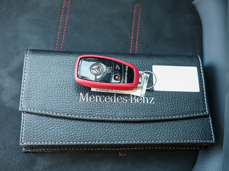 Used 2021 Mercedes-Benz GLA 35 AMG 4MATIC image 40