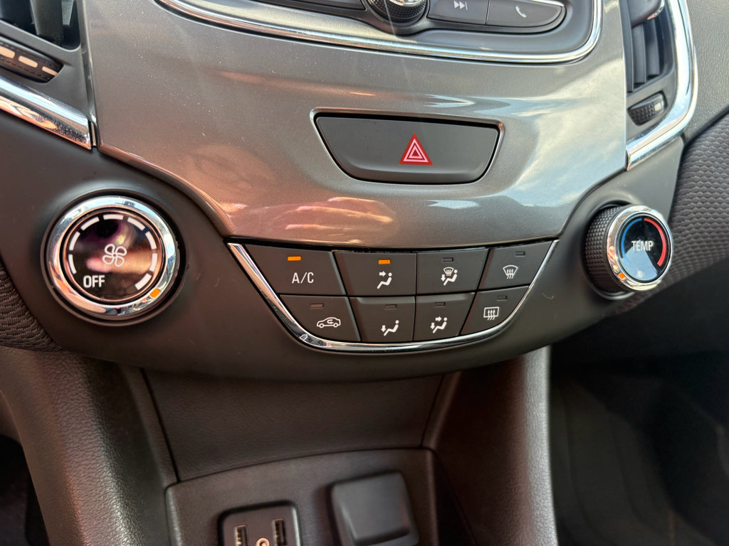 Used 2019 Chevrolet Cruze LS w/ LS Convenience Package FWD image 18