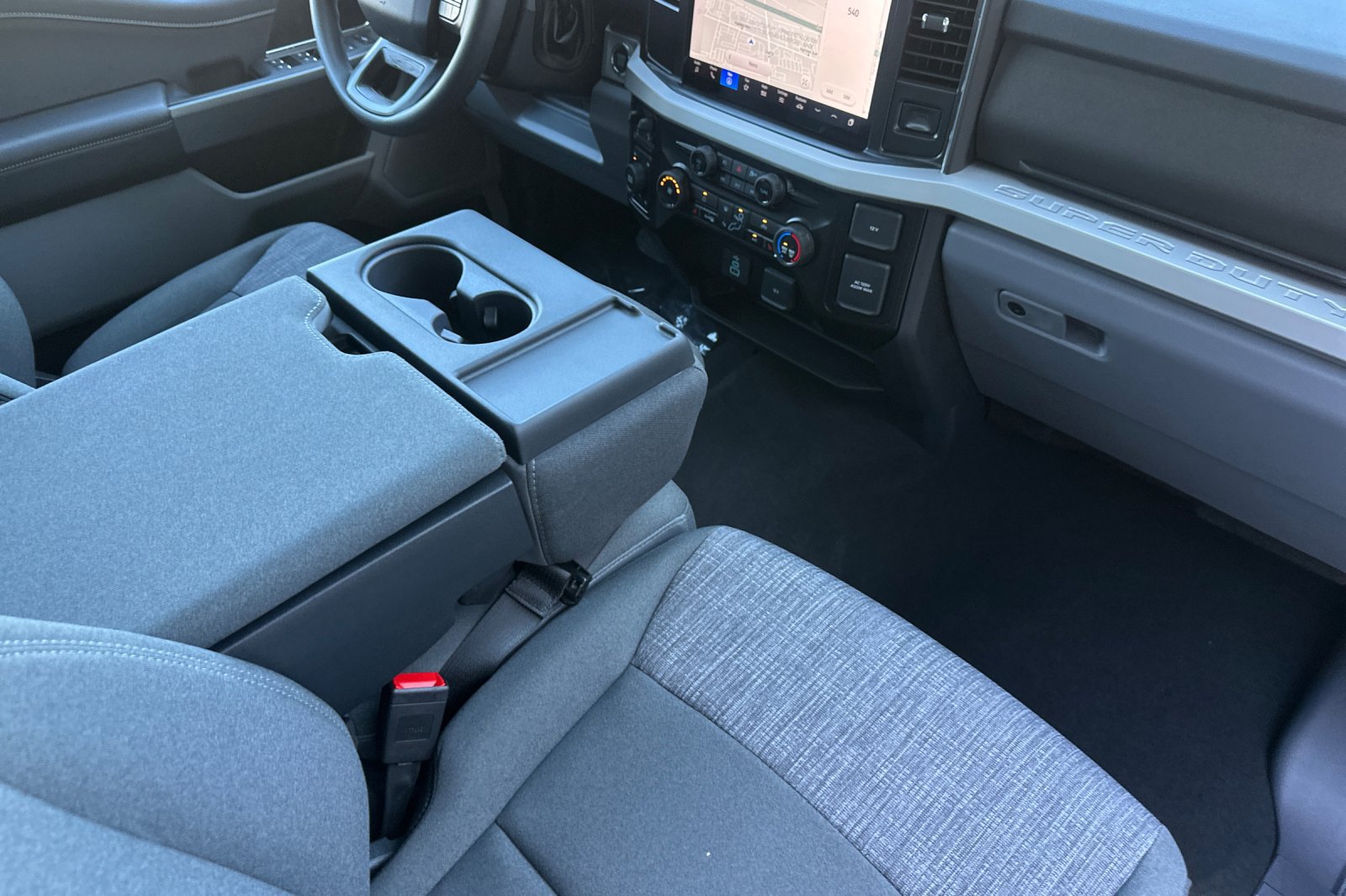 New 2026 Ford F350 XLT w/ XLT Premium Package AWD/4WD image 15
