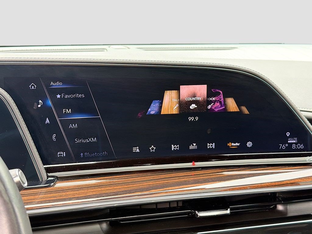 Certified 2023 Cadillac Escalade Premium Luxury w/ Performance Package AWD/4WD image 13
