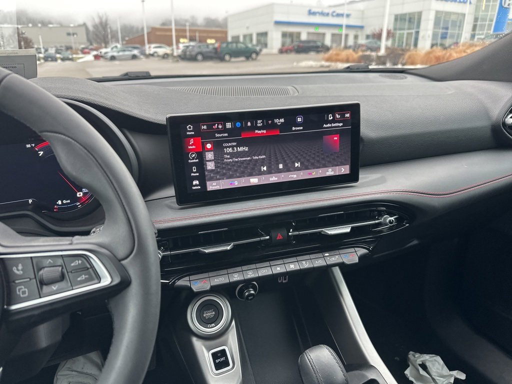 Used 2024 Dodge Hornet R/T w/ R/T Blacktop Package image 3