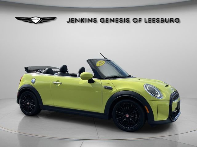 Used 2022 MINI Cooper S image 3