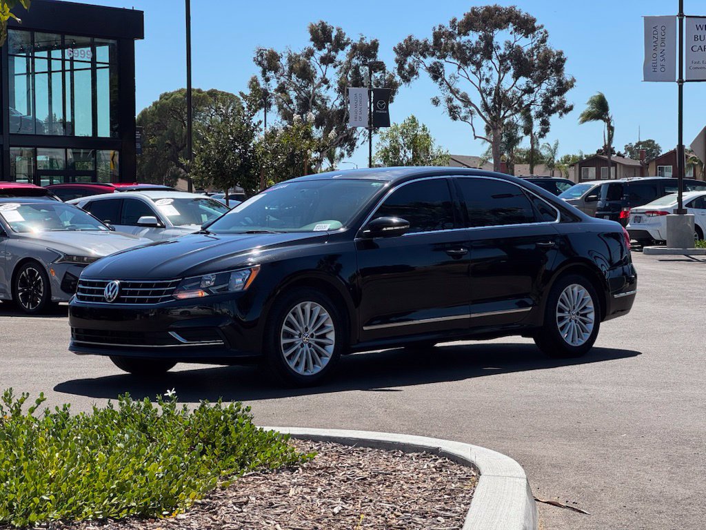 Used 2016 Volkswagen Passat 1.8T SE FWD image 6