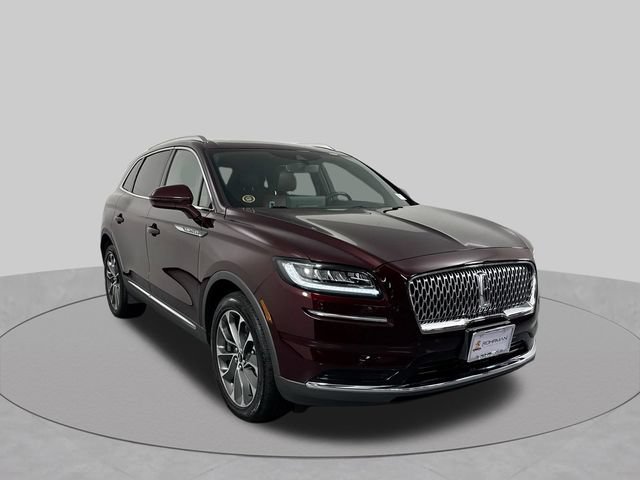 Used 2023 Lincoln Nautilus Reserve AWD/4WD image 3