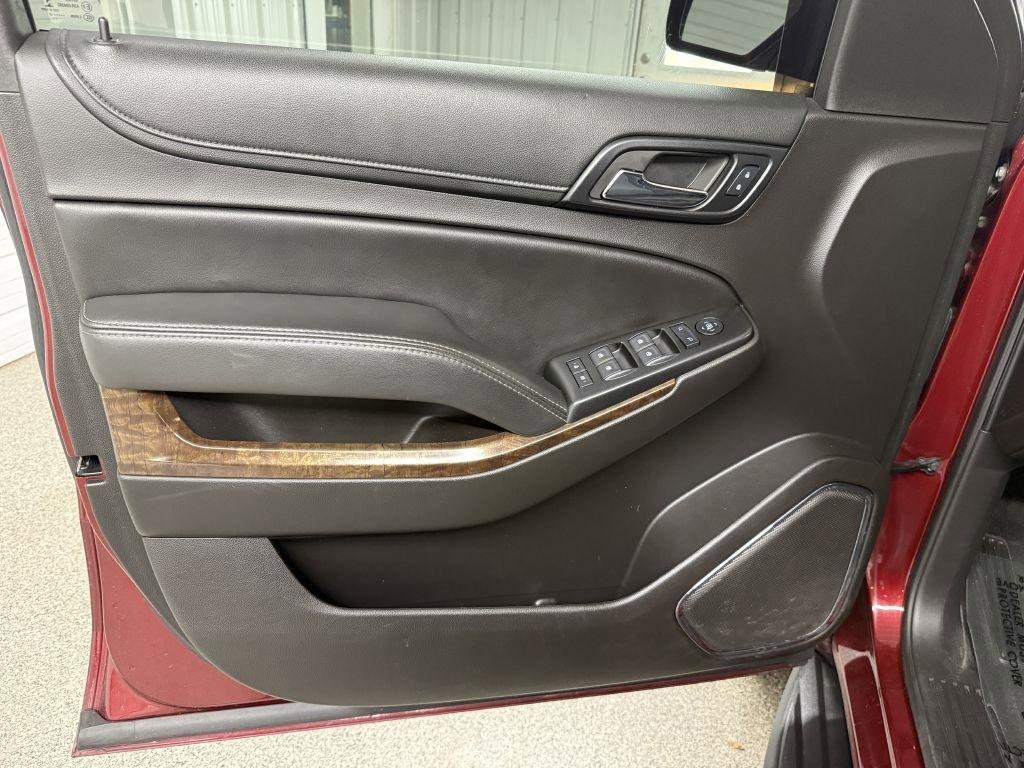 Used 2017 Chevrolet Suburban LS AWD/4WD image 22