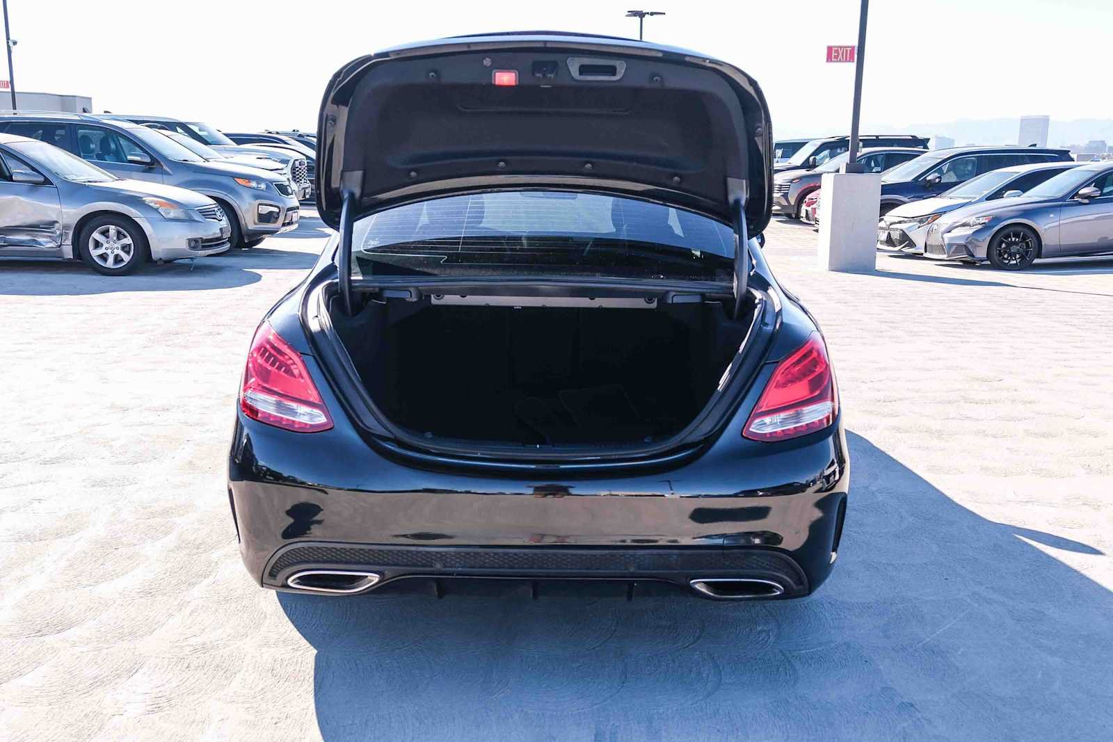Used 2017 Mercedes-Benz C 300 Sedan image 24