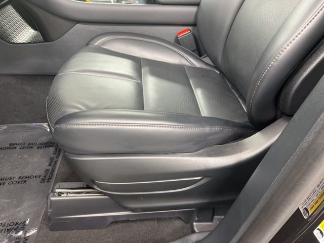 Used 2025 Lincoln Aviator AWD image 15