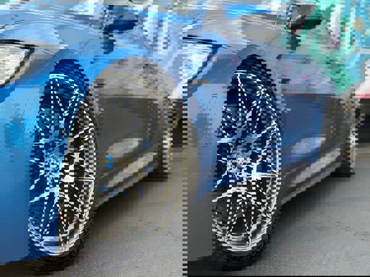 Used 2017 BMW M4 Coupe image 10