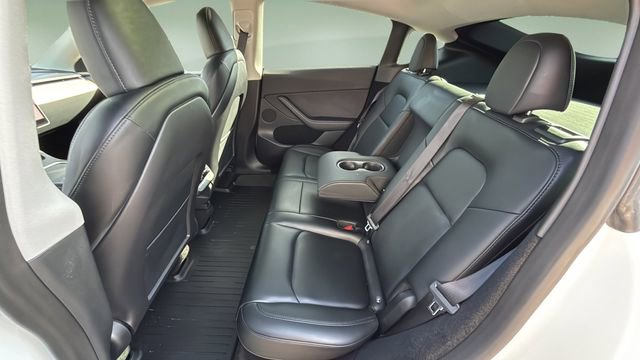 Used 2023 Tesla Model Y Long Range image 16