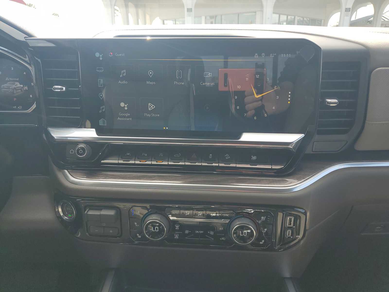 New 2026 Chevrolet Silverado 1500 LTZ w/ Z71 Off-Road Package image 12