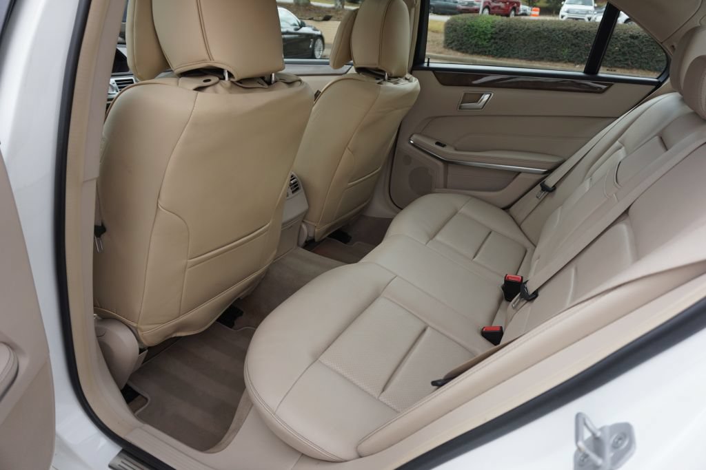 Used 2015 Mercedes-Benz E 350 Sedan image 19