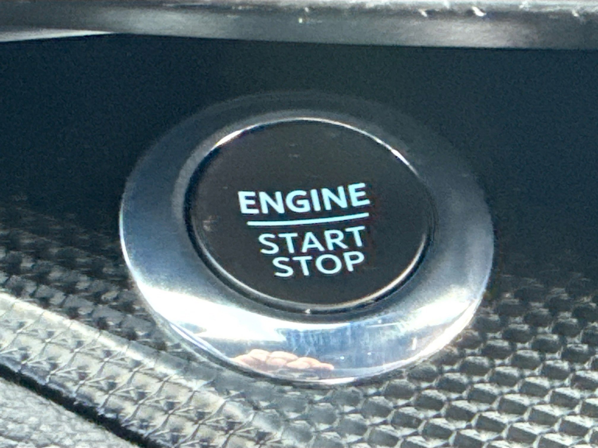 Certified 2022 Ford Explorer ST w/ ST Street Pack image 9