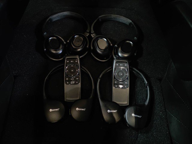 Used 2020 Chrysler Pacifica Touring w/ S Appearance Package image 20