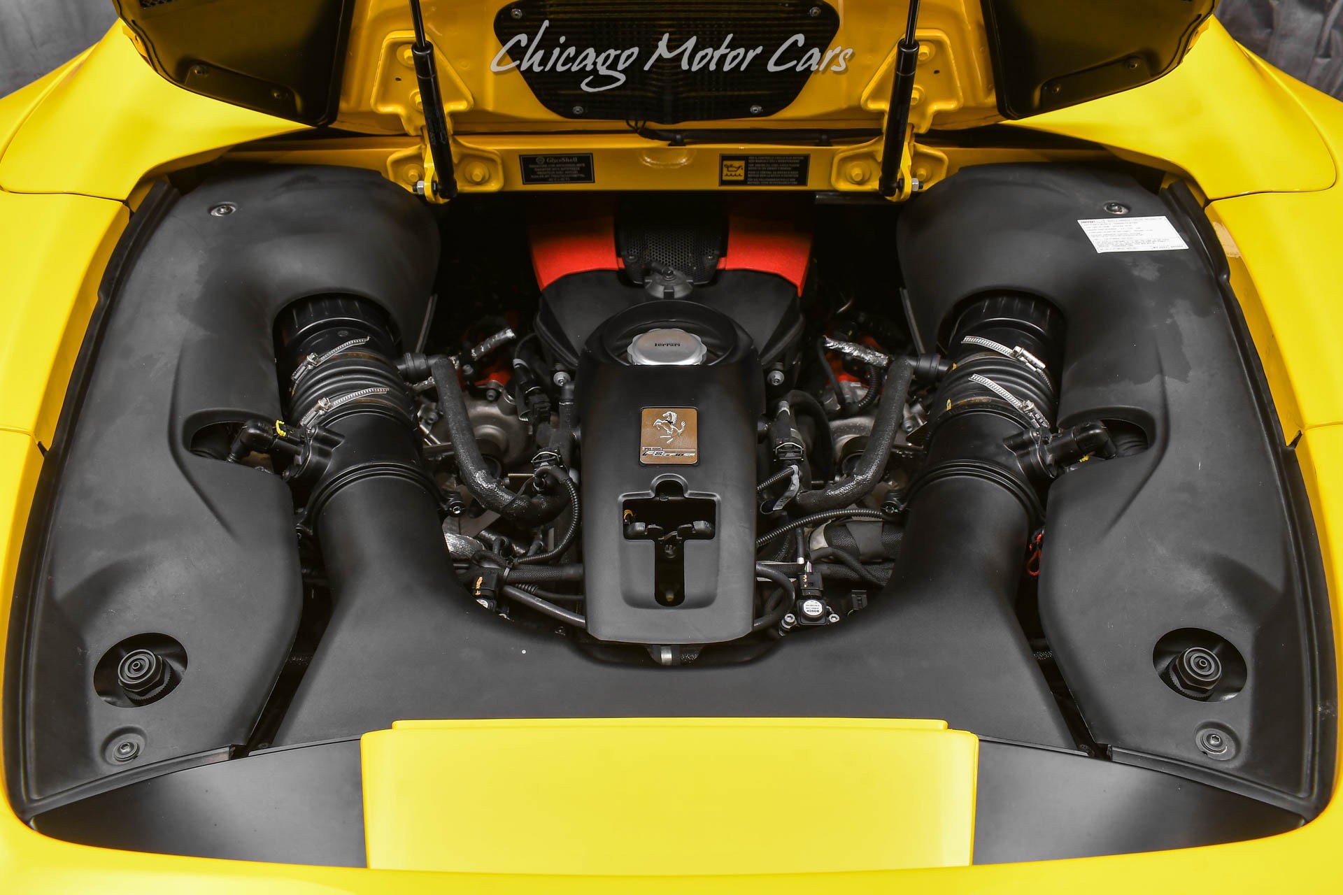 Used 2023 Ferrari F8 Tributo RWD image 29