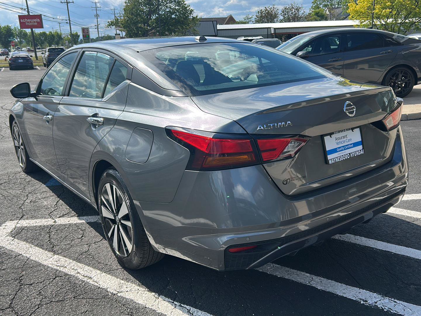 Used 2022 Nissan Altima 2.5 SV FWD image 5