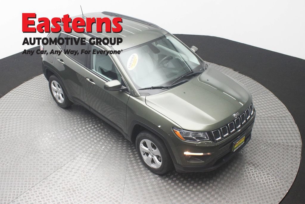 Used 2021 Jeep Compass Latitude AWD/4WD image 3