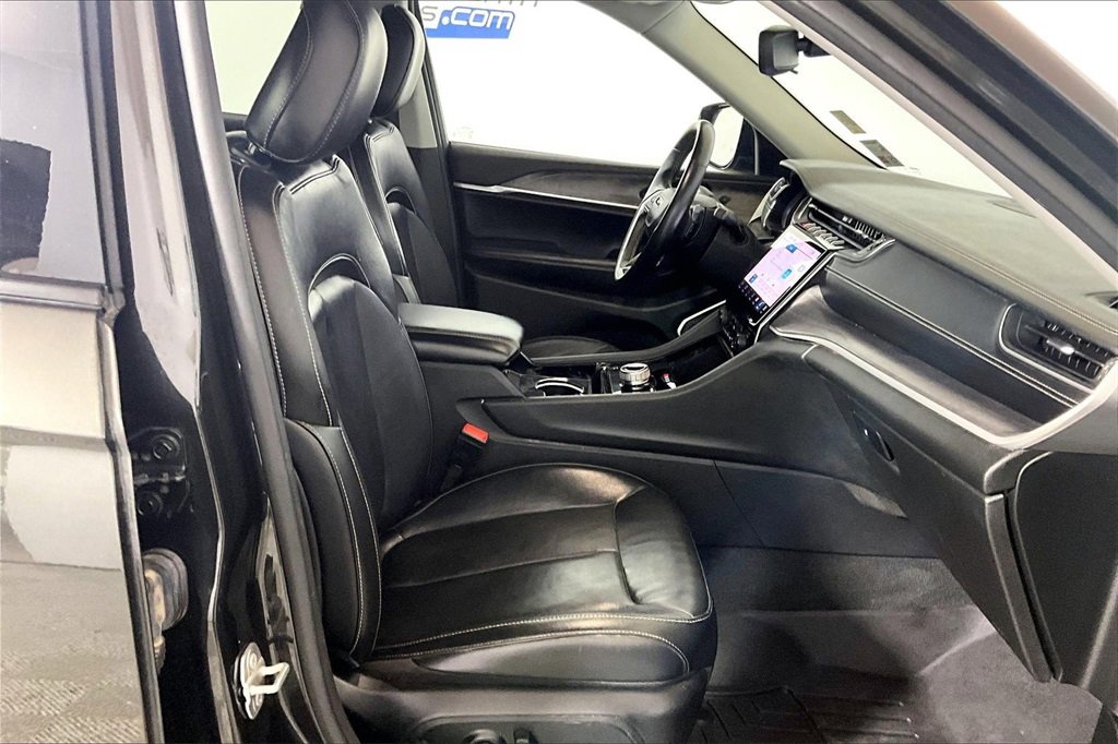 Used 2022 Jeep Grand Cherokee L Limited image 6