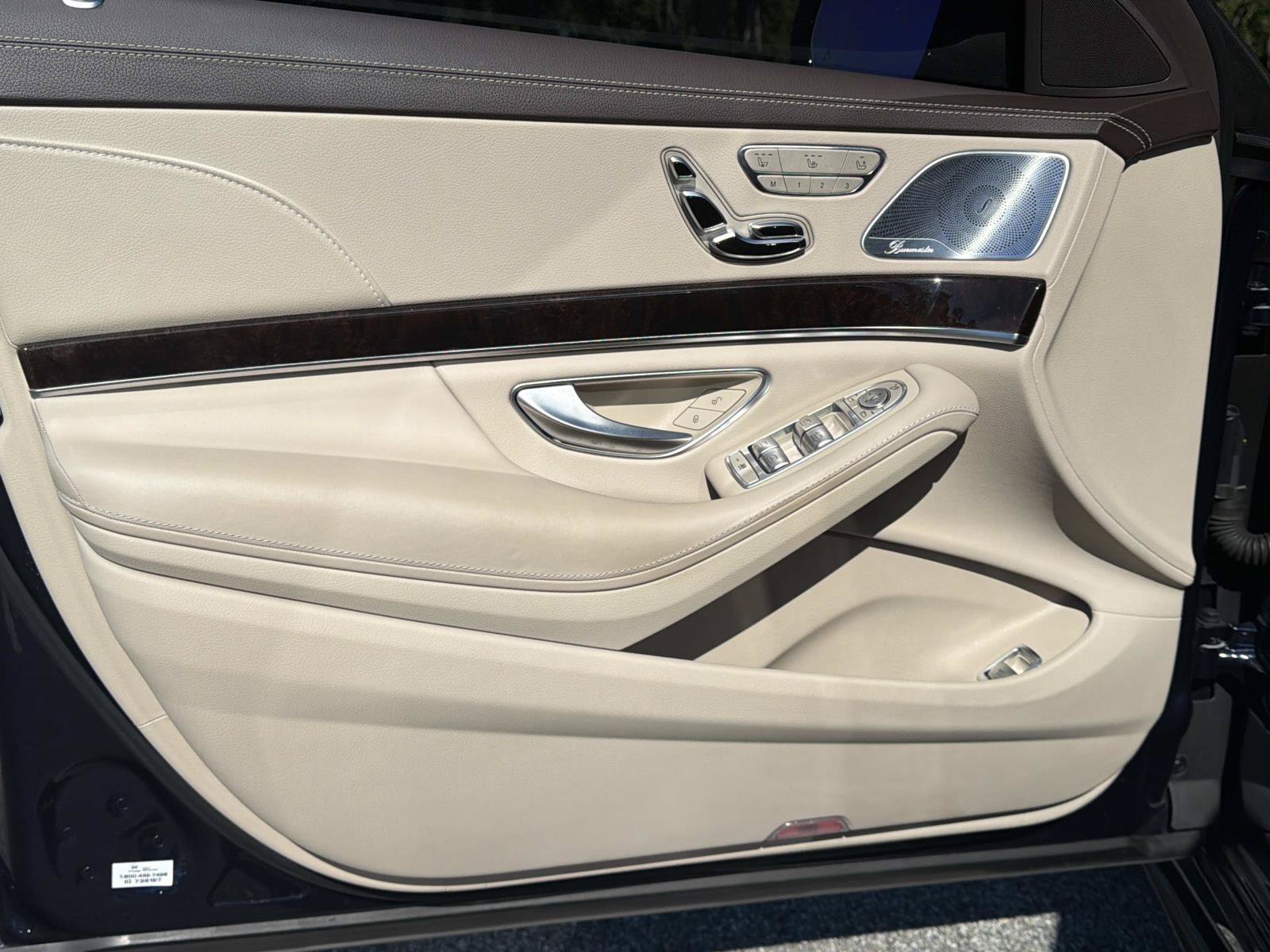 Used 2020 Mercedes-Benz S 560 Sedan image 15