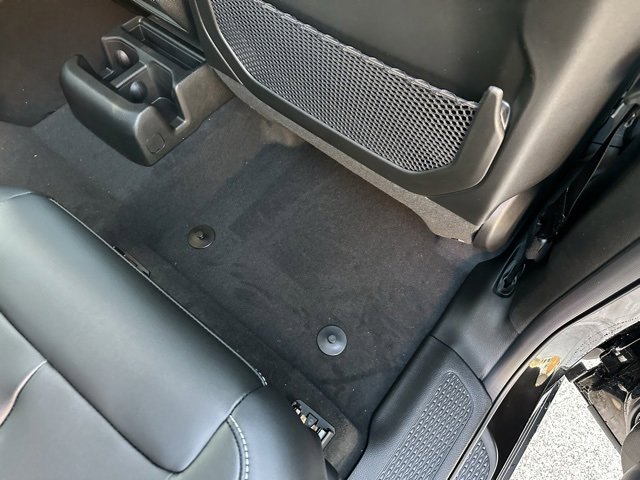 New 2025 Jeep Grand Cherokee L Limited image 18