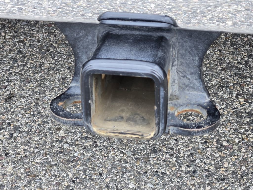 Used 2024 GMC Sierra 3500 SLT w/ SLT Premium Package AWD/4WD image 13