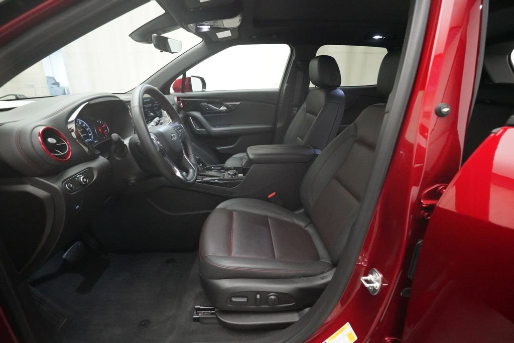 Used 2024 Chevrolet Blazer RS w/ Driver Confidence II Package FWD image 7