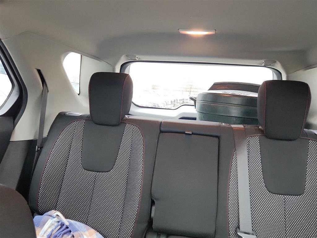 Used 2017 Chevrolet Equinox LT w/ Convenience Package image 17