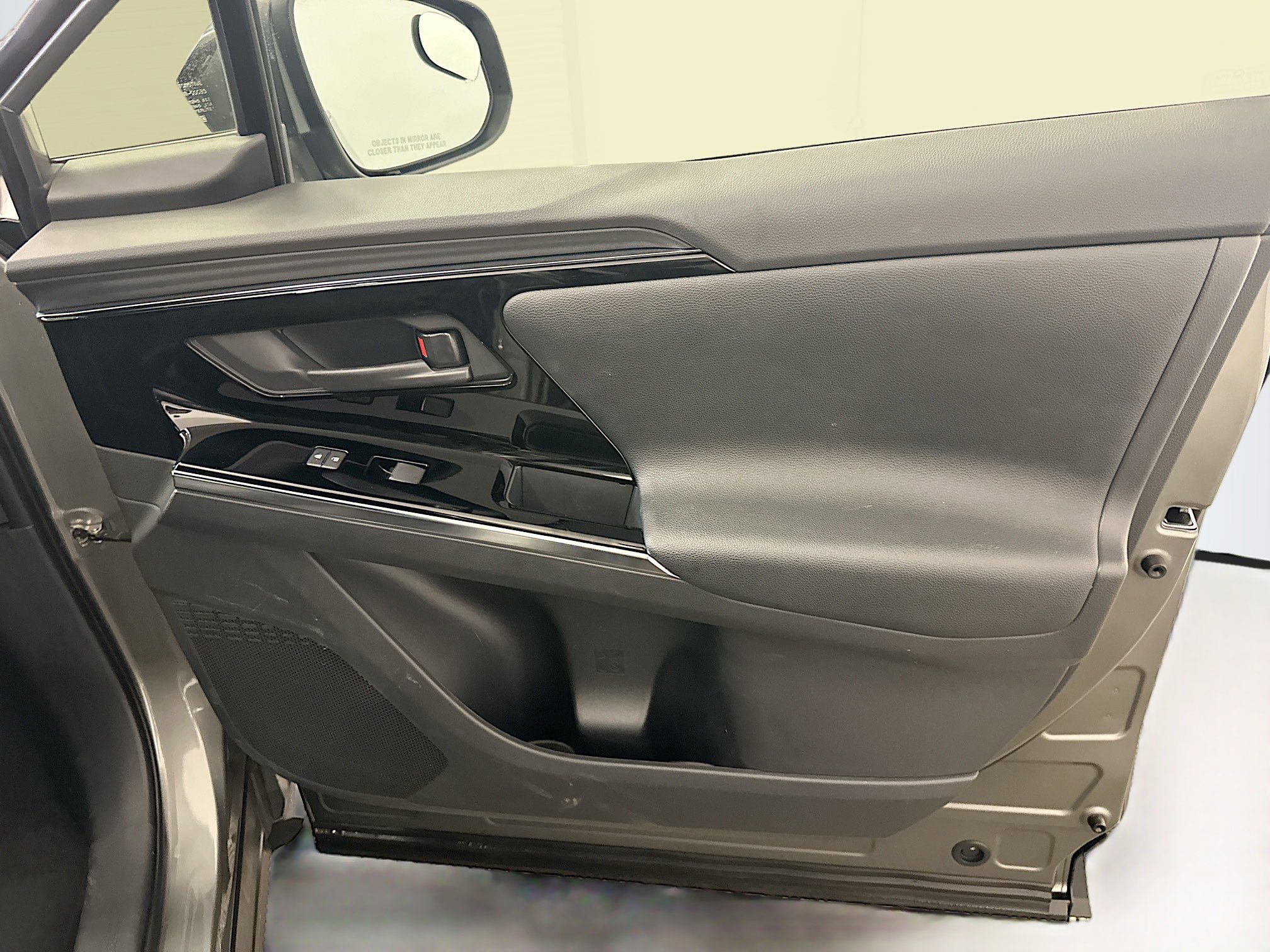 Used 2023 Toyota bZ4X AWD w/ Weather Package image 35