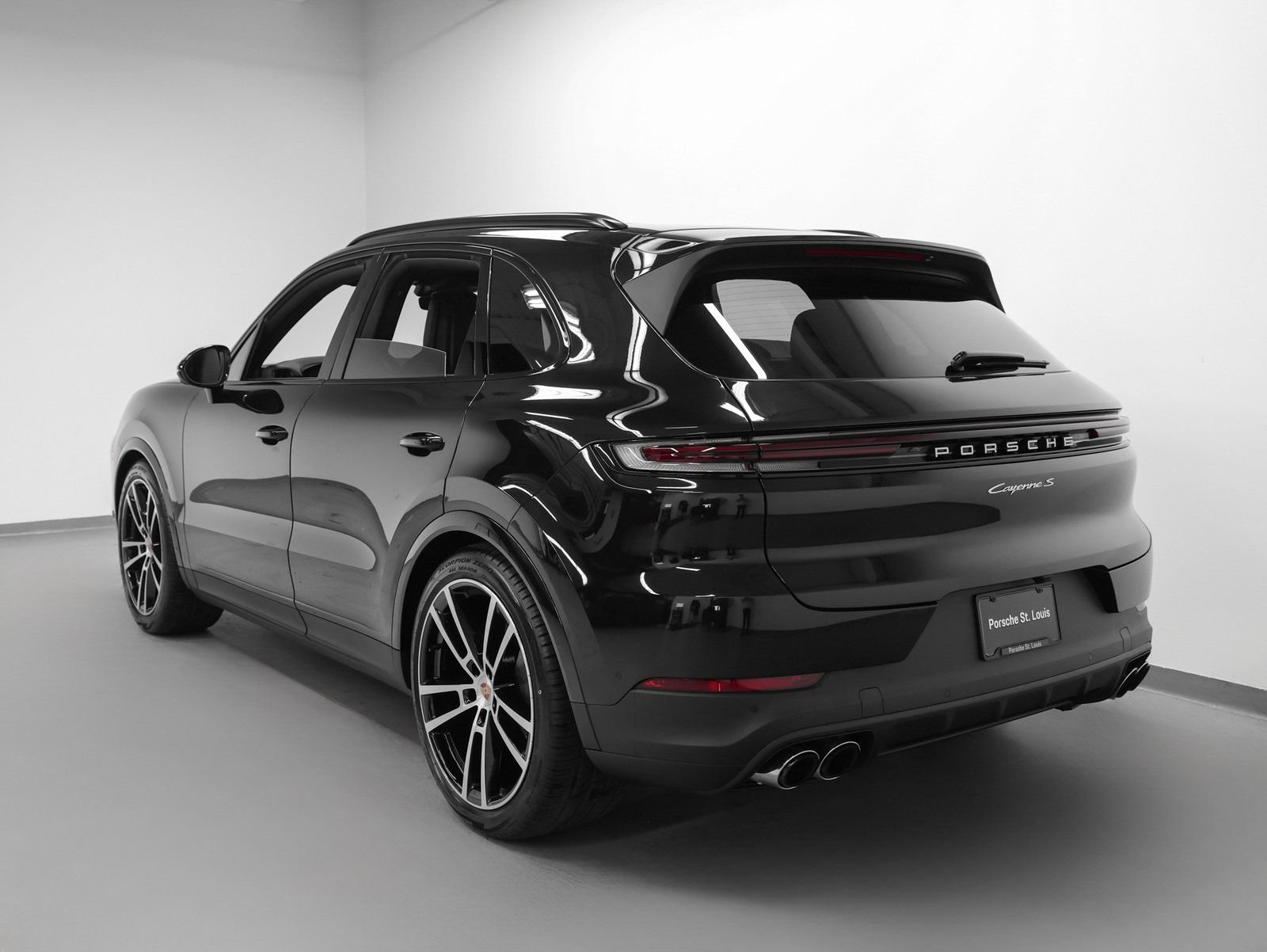 New 2026 Porsche Cayenne S AWD/4WD image 3