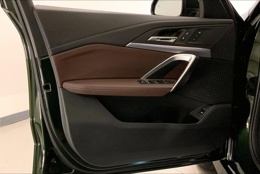 Certified 2025 BMW X1 xDrive28i image 24