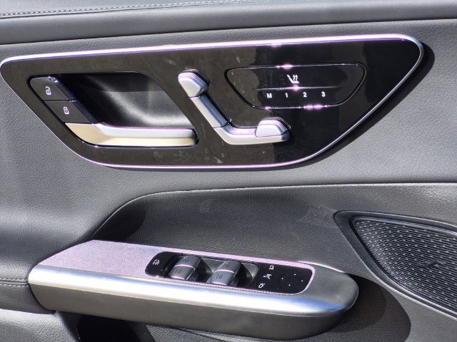 Certified 2026 Mercedes-Benz GLC 300 image 34