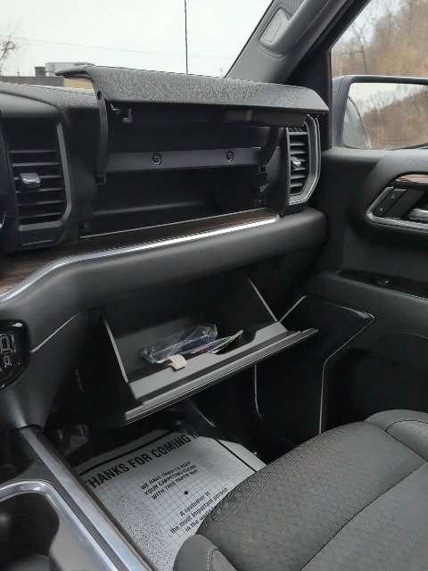 Used 2023 Chevrolet Silverado 1500 LT Trail Boss w/ LPO, Dark Essentials Package image 24