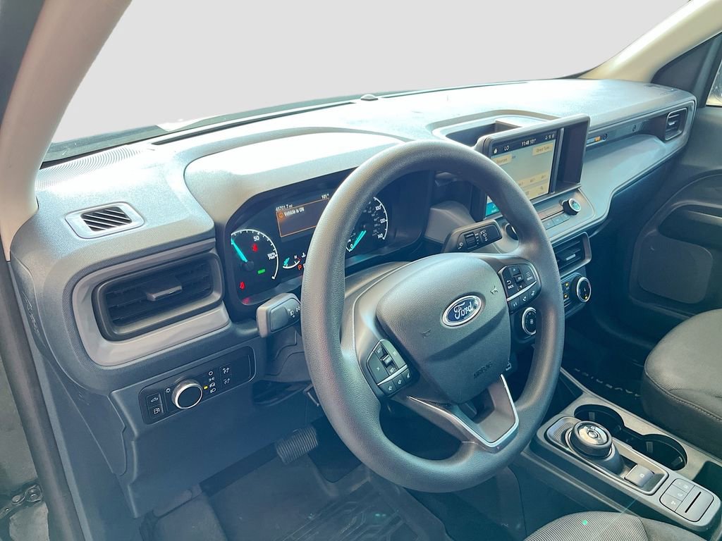 Used 2023 Ford Maverick XL image 9