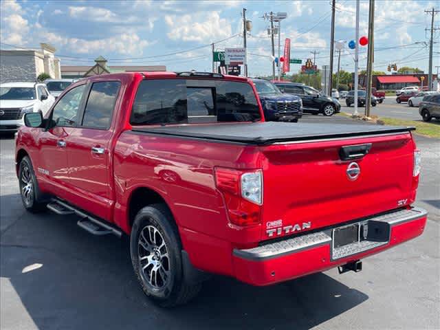 Used 2021 Nissan Titan SV w/ SV Convenience Package RWD image 5