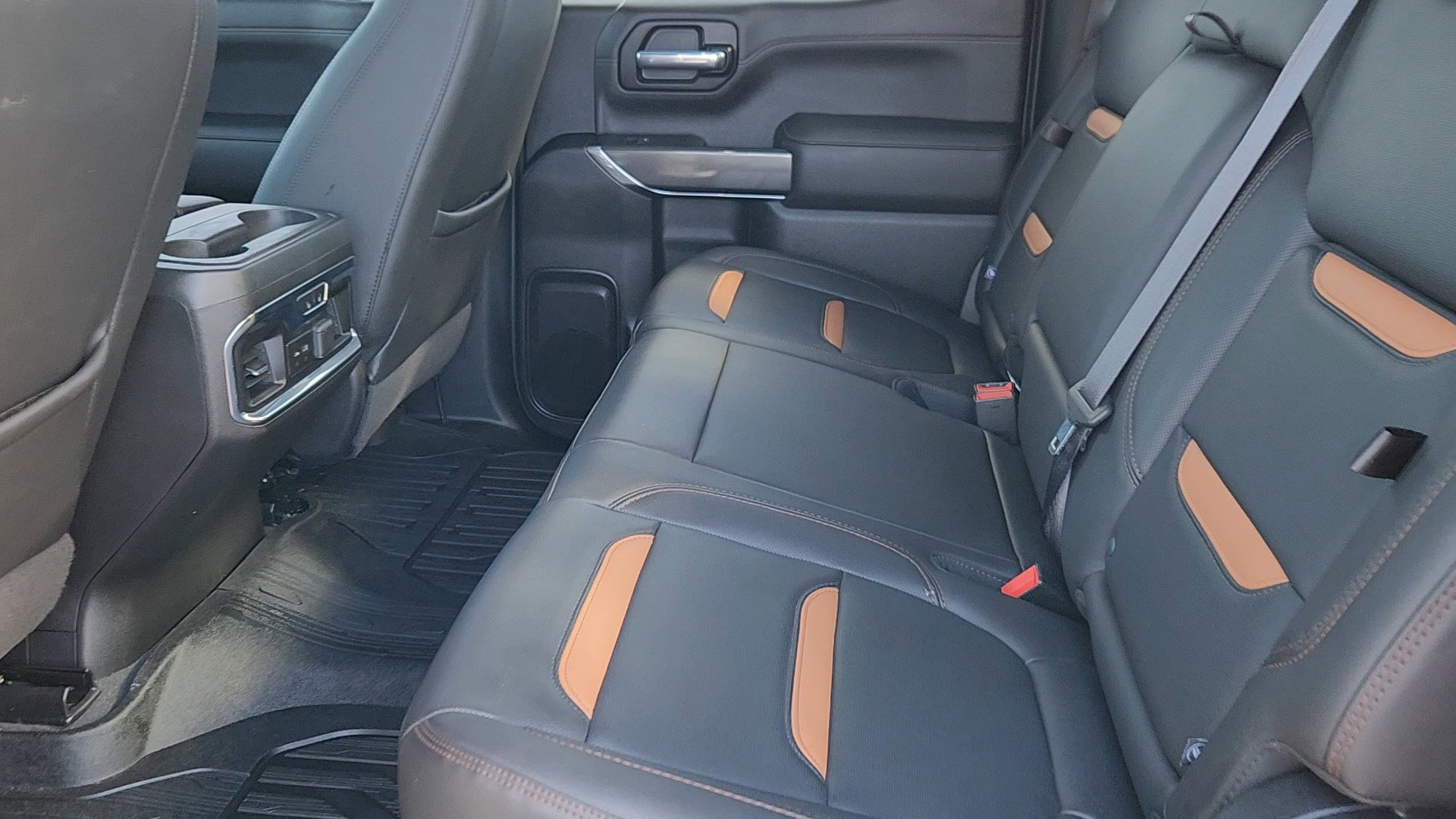 Used 2020 GMC Sierra 1500 AT4 w/ AT4 Premium Package image 26