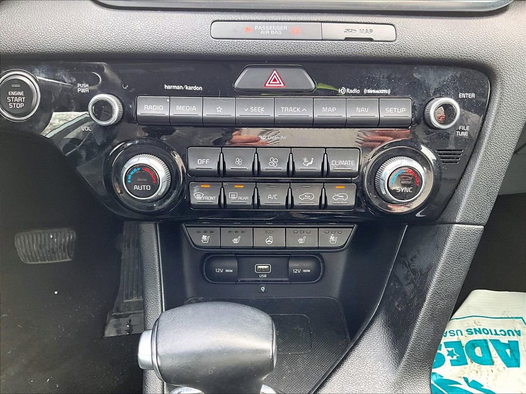 Used 2022 Kia Sportage EX w/ EX Technology Package image 26