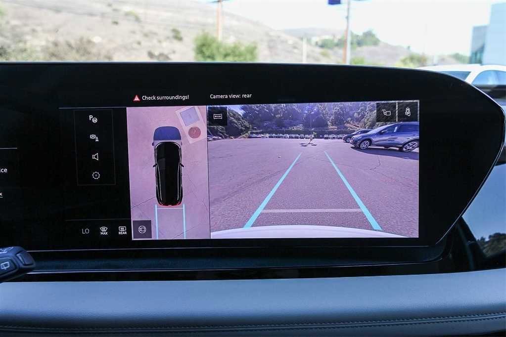 Used 2025 Audi Q6 e-tron Premium Plus w/ Premium Plus image 23