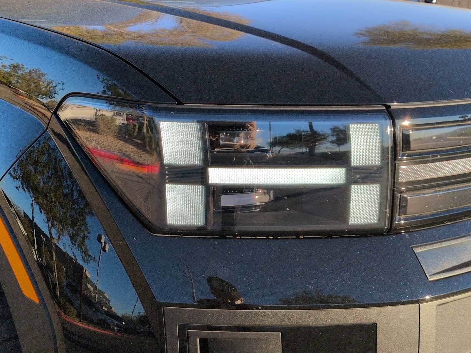 Used 2025 Hyundai Santa Fe XRT image 11