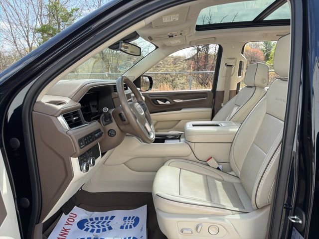 Used 2022 GMC Yukon XL Denali image 27