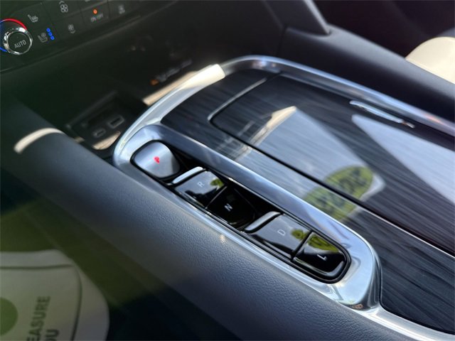 Certified 2023 Buick Enclave Premium w/ Experience Buick Package image 16