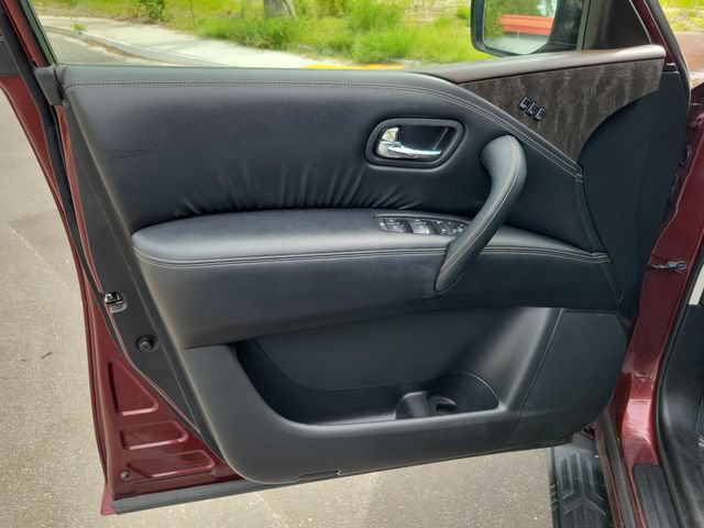 Used 2023 Nissan Armada Platinum w/ Captain's Chairs Package RWD image 18
