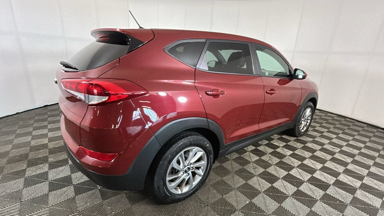 Used 2018 Hyundai Tucson SE FWD image 3